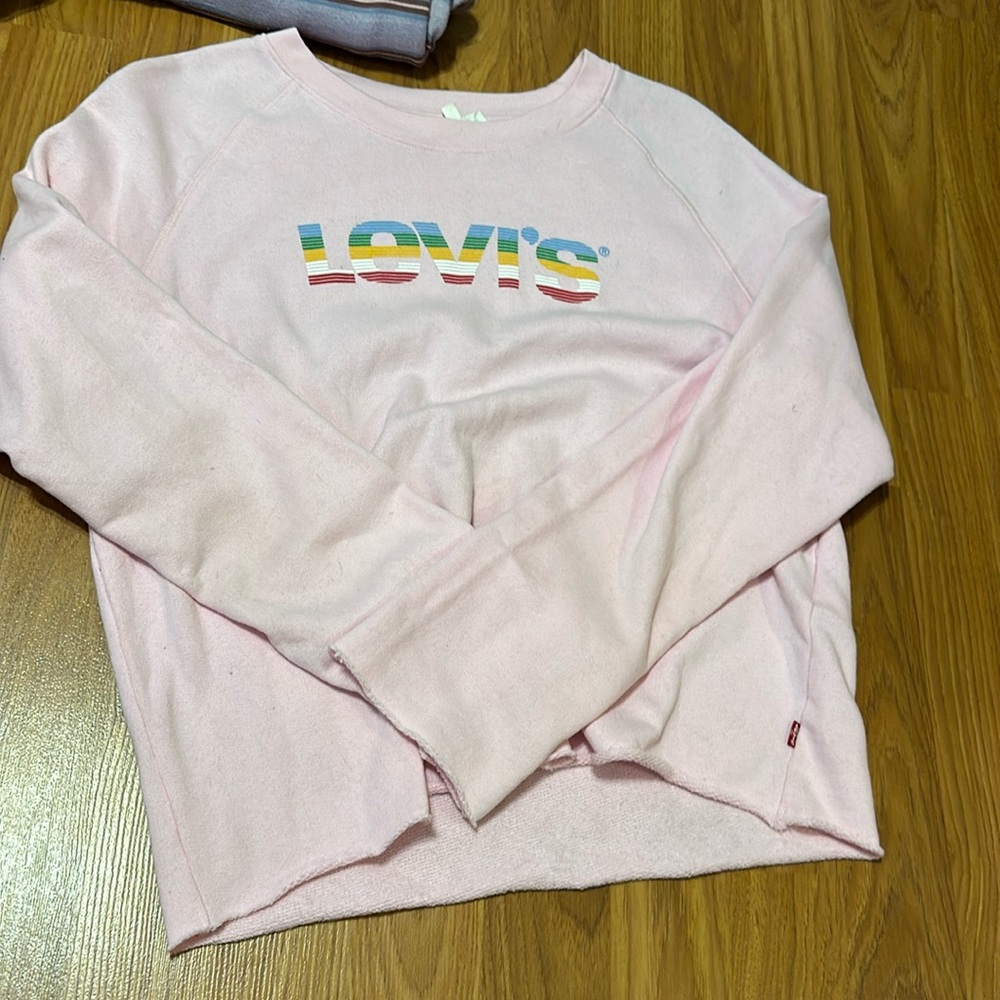 levi’s long sleeve